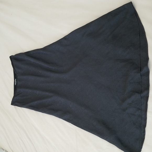 David Lerner Skirt - Picture 4 of 9